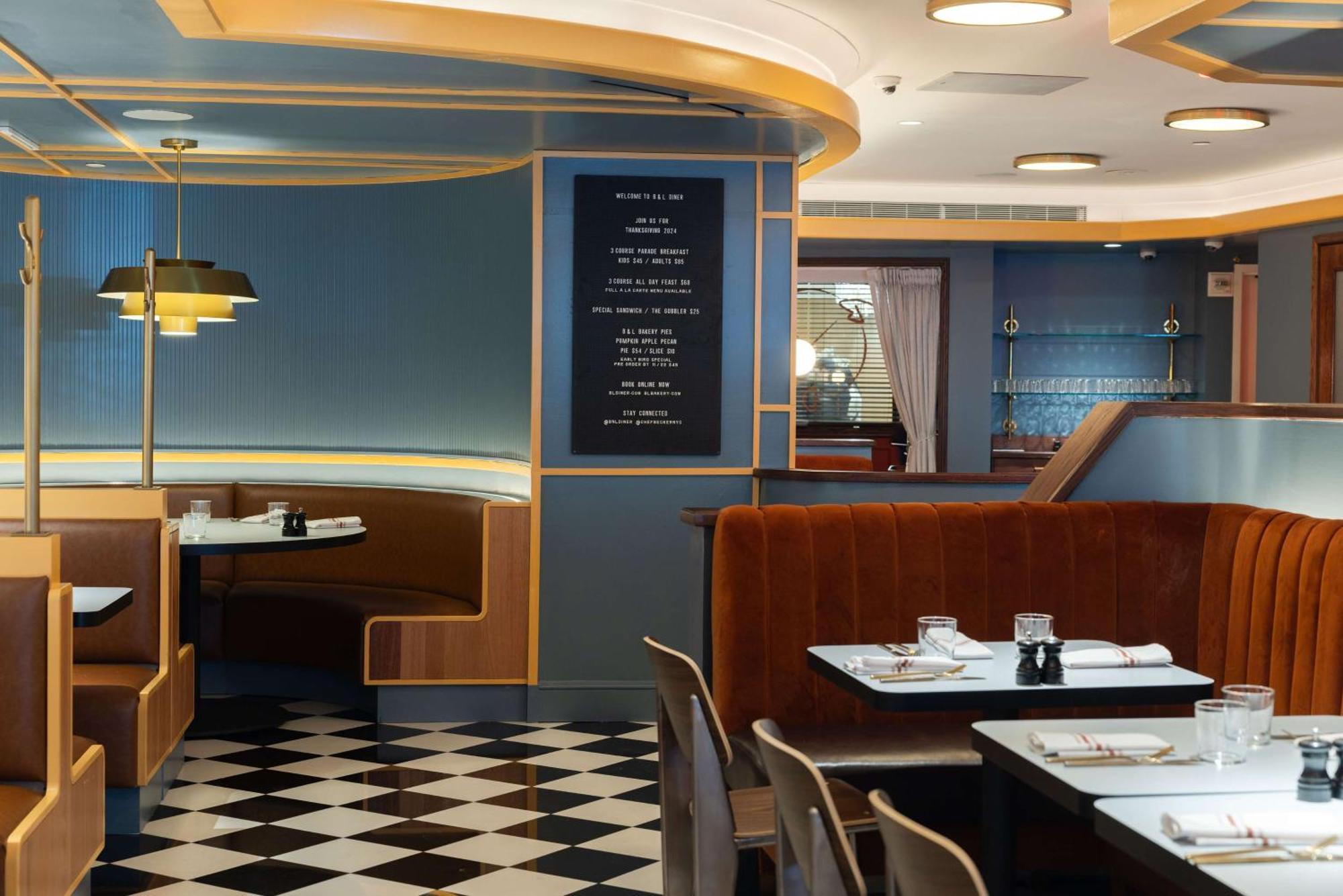 Martinique New York On Broadway, Curio Collection By Hilton Hotel Exterior photo